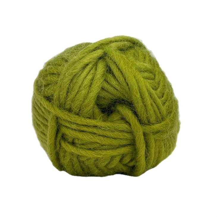 100 wool roving